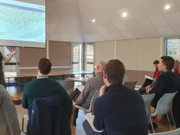 réunion agriculteurs A85 demi-diffuseur de Coteaux-sur-Loire